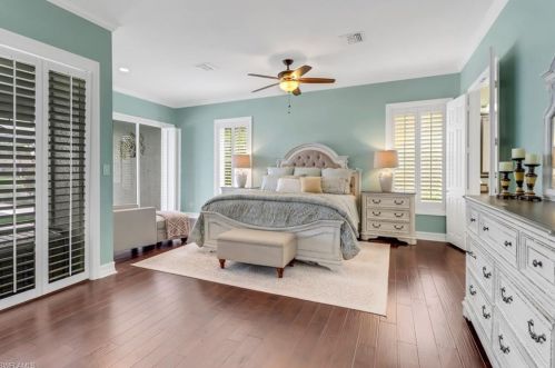 11268 Longshore Way, Naples FL 34119-8824 exterior