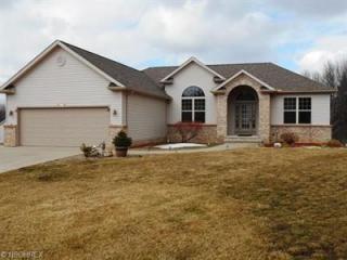 6120 Gailway Dr, Cleveland, OH 44146-3160