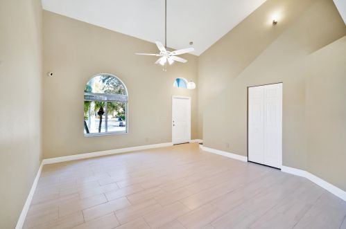 13620 Yarmouth Ct, West Palm Beach FL  33414-7730 exterior