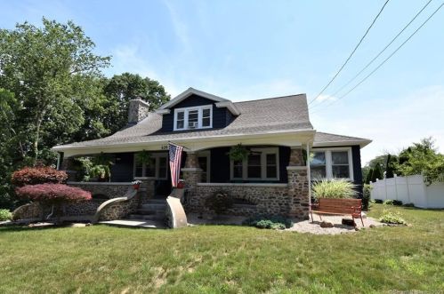 639 High Rd, Kensington, CT 06037-1934