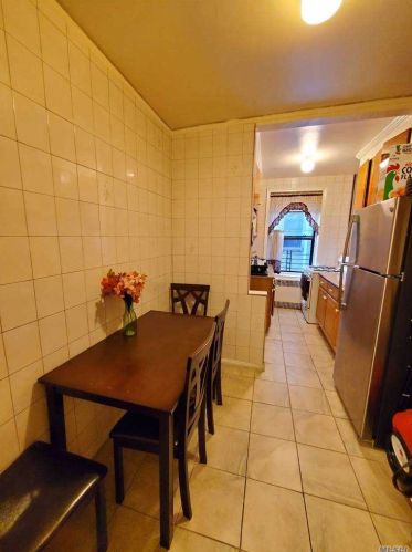 41-12 41st St, Long Island City NY  11104-1025 exterior