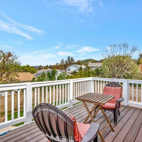 23327 Timberlane Dr, Santa Clarita, CA 91354-1471