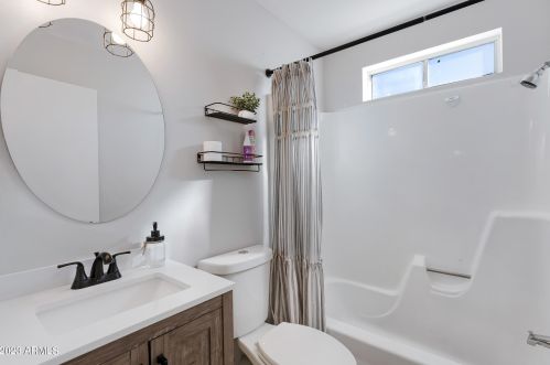 17827 9th Ave, Phoenix AZ  85023-1557 exterior