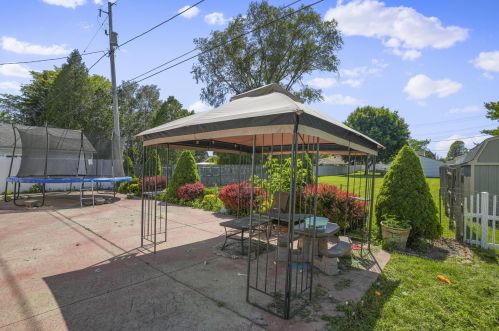 7740 29th Ave, Kenosha WI  53143-5628 exterior