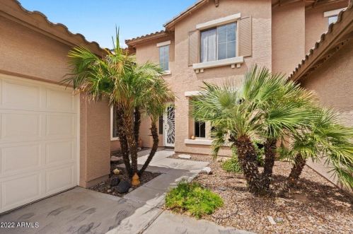 2120 Fawn Dr, Phoenix, AZ 85041-7724