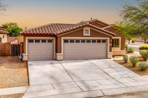 6489 Winter Valley Way, Tucson, AZ 85757-6972