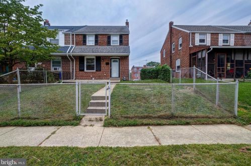 717 Clymer Ln, Ridley Park, PA 19078-1312