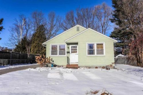 4 Wilfred Ave, Concord, NH 03301-2770