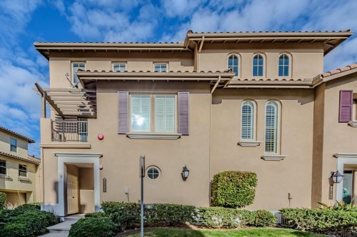 2749 Piantino Cir, San Diego, CA 92108-4760