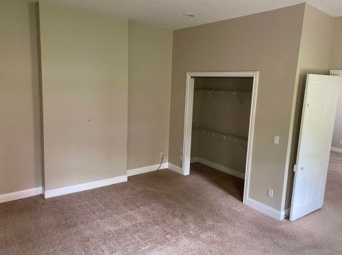 1103 Pike St, Covington KY 41011-2268 exterior