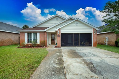 1609 Fenwick Ave, Fort Walton Beach, FL 32547-4952