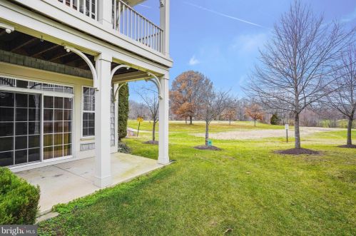 13930 Greendale Dr, Woodbridge VA  22191-1484 exterior