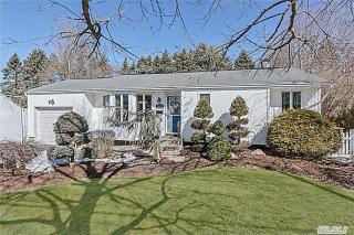 1209 Wave Ave, Gordon Heights, NY 11763-1753