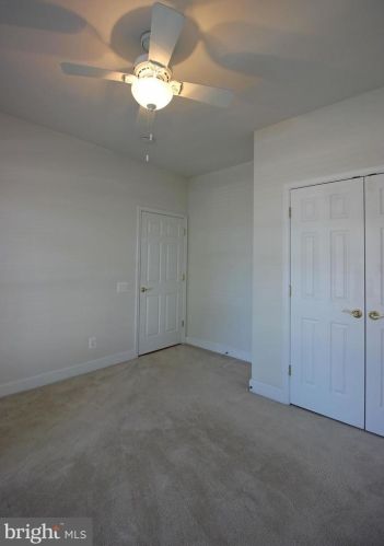 8974 Yellow Daisy Pl, Lorton VA  22079-5693 exterior