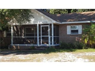 14407 Lake Junietta Dr, Tavares, FL 32778-5203