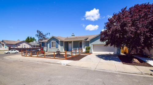 2765 Antelope Ln, Santa Rosa, CA 95407-4505