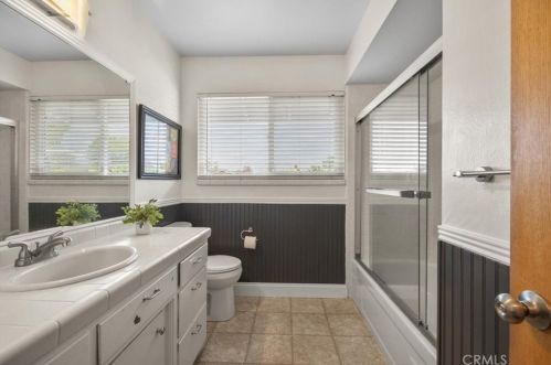 1383 Keri Ln, Chico CA  95926-7321 exterior