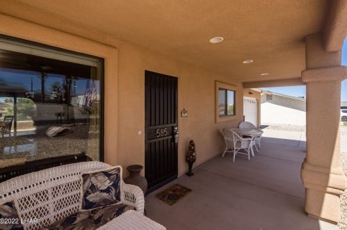 585 Knobhill Dr, Lake Havasu City AZ  86403-4937 exterior