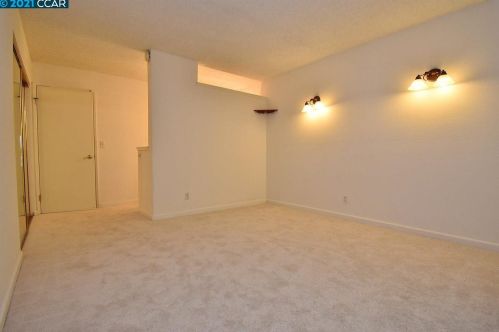 166 Farm Ln, Pacheco CA  94553-4185 exterior