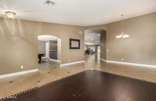 8356 Berridge Ln, Glendale AZ  85305-2555 exterior