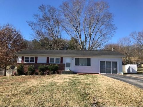 119 Barr Rd, Blountville, TN 37617-4431