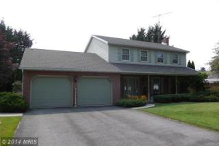 576 Willow St, Chambersburg, PA 17202-2960