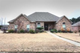 507 Scarlet Oaks Cv, Benton, AR 72019-2027