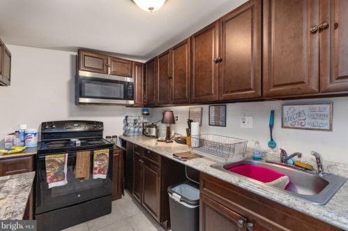 529 Cherry St, Norristown PA 19401-3801 exterior