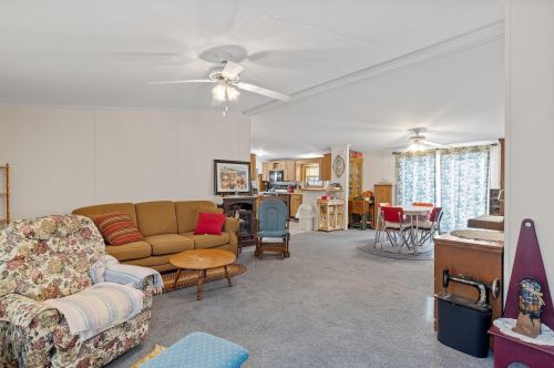 251 Fire Pond Rd, Hopkinton NH  03229-2923 exterior