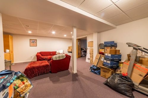 13 Betty St, Lincoln RI  02865-2203 exterior