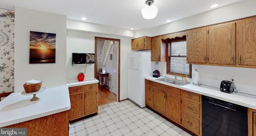 239 High St, Hummelstown PA  17036-2406 exterior