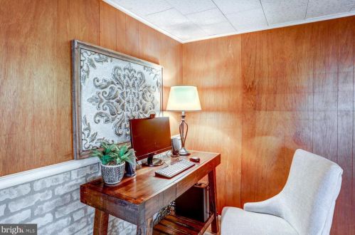 210 Hoernerstown Rd, Hummelstown PA  17036-9503 exterior