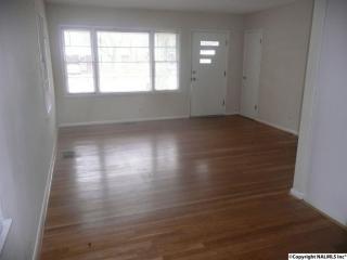 419 Arthur St, Huntsville AL  35805-2511 exterior
