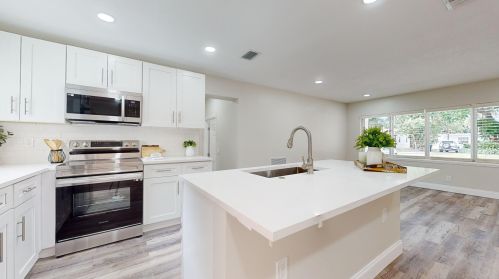 2532 Conroy Dr, West Palm Beach, FL 33403-1402