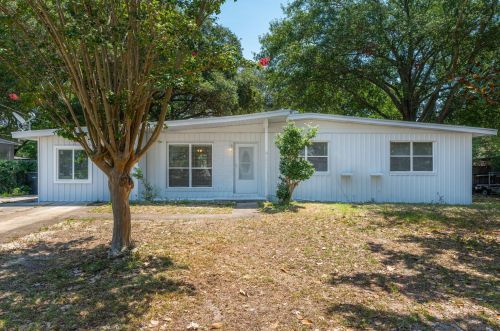 43 Iowa Dr, Fort Walton Beach, FL 32548-5029