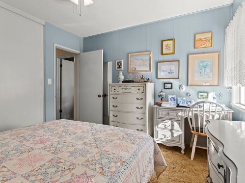 6708 Daneland St, Lakewood CA  90713-2101 exterior