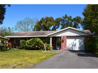 37811 Waverly Ave, Zephyrhills, FL 33542-5572
