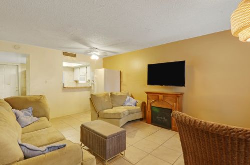 910 Shorewinds, Fort Pierce FL 34949-1537 exterior