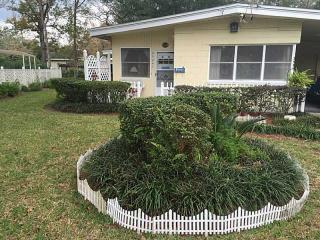 3924 Cambay Pl, Jacksonville, FL 32210-5174