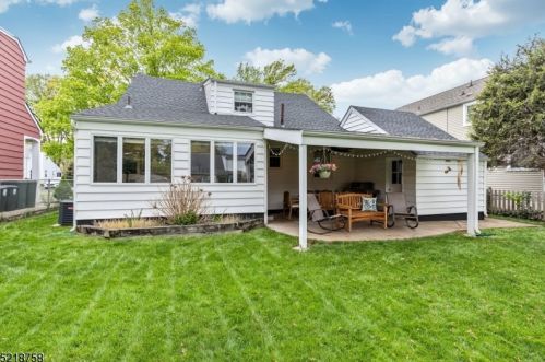 21 Roger Ave, Cranford NJ  07016-2714 exterior