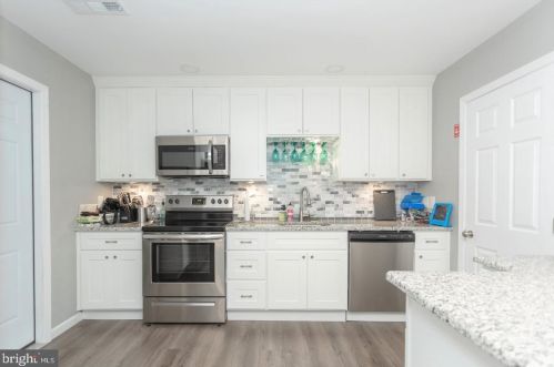 260 Cricklewood Cir, Lansdale PA  19446-1420 exterior