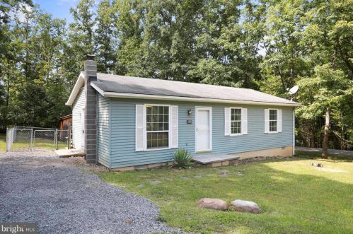 105 Warden Access Rd, Wardensville, WV 26851-8353