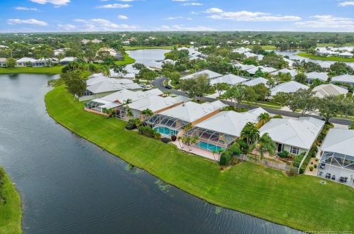 1933 York Ln, Palm City FL  34990-7543 exterior