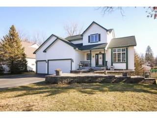 210 Maple St, Saint Paul, MN 55115-1920