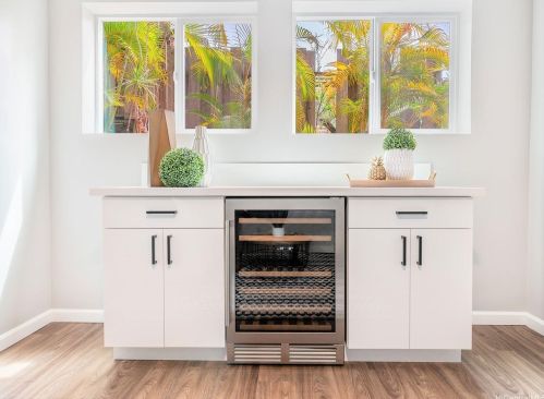 981687 Kiawe St, Aiea HI  96701-1737 exterior