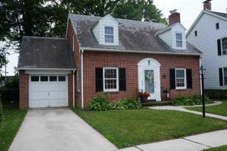 314 4th St, Hanover, PA 17331-2120