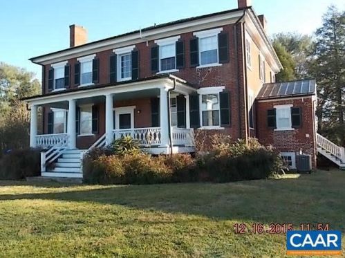 8336 Seminole Trl, Uno VA  22738-3881 exterior