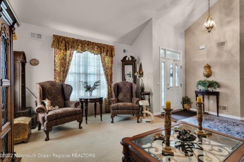 88 Enclave Blvd, Lakewood NJ  08701-5783 exterior