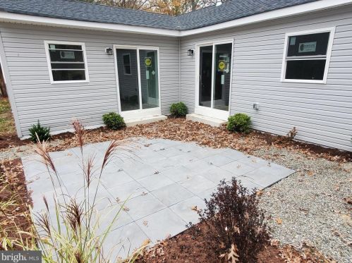 306 Rhode Island Rd, Browns Mills NJ  08015-5310 exterior