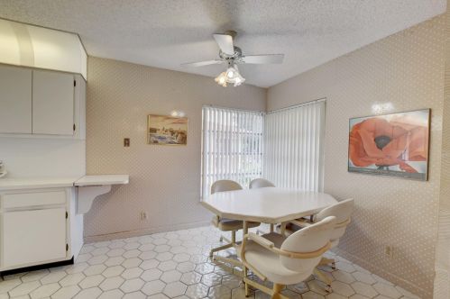 13789 Date Palm Ct, Delray Beach, FL 33484-1453